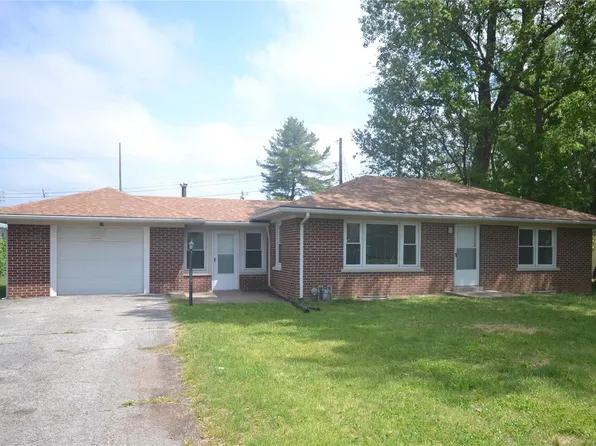 13 Kadlec Dr, Fairview Heights, IL 62208