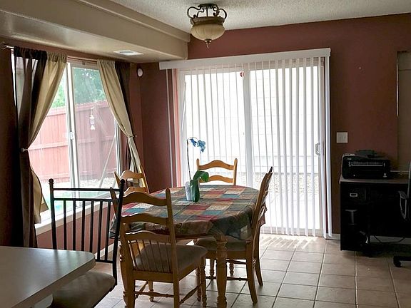 3rd image of 4084 Orleans Ct