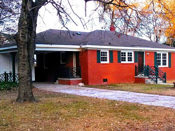 Carport, Driveway, and Street Parking