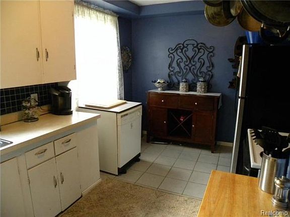 5th image of 16948 N Stanmoor Dr