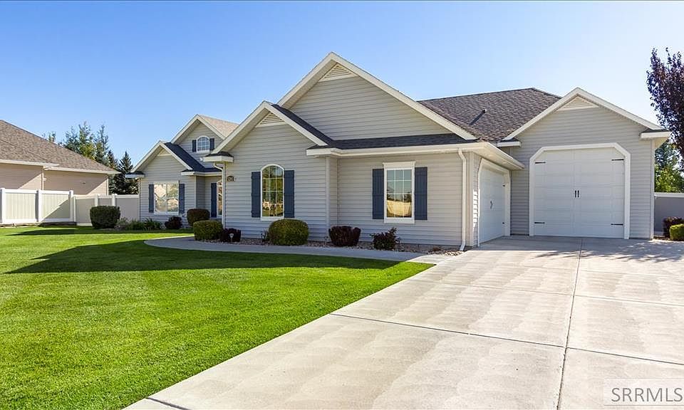 1st image of 5285 Wild Dunes Ln