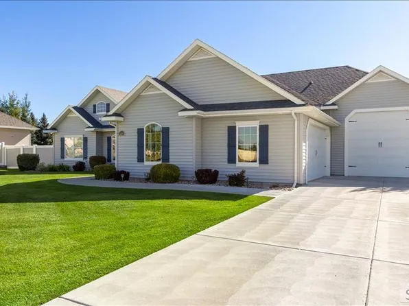 5285 Wild Dunes Ln, Idaho Falls, ID 83404