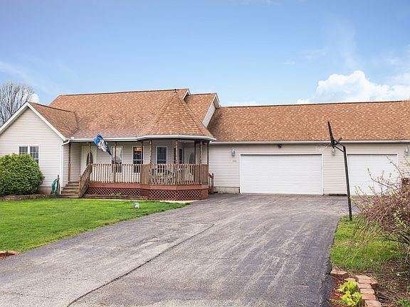 2nd image of 5686 N Carole Ct