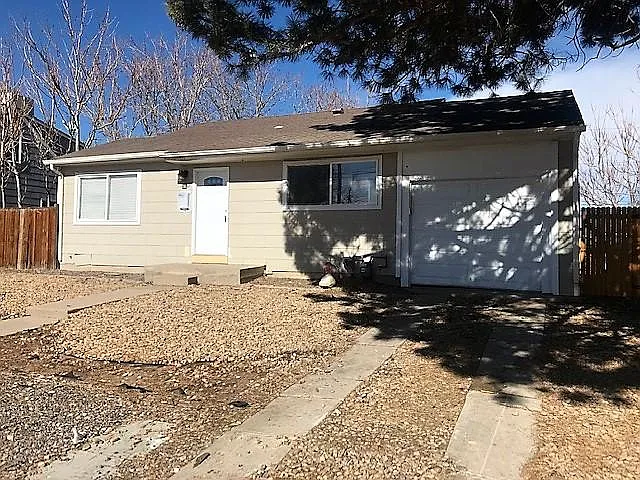 10903 Lowry Pl — Photo 1
