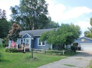 4688 Remembrance Rd NW, Grand Rapids, MI 49534