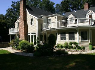 17 Lords Hwy, Weston, CT 06883