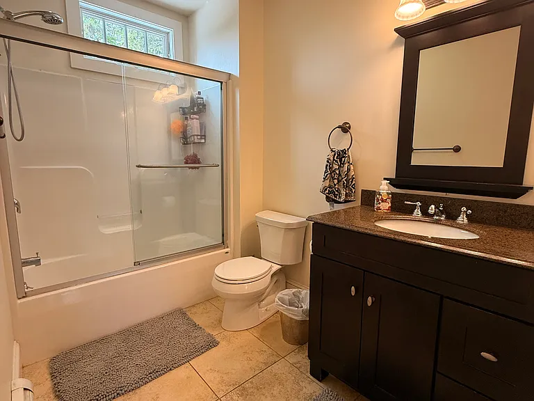 430 Shelburne Rd #3 — Photo 23