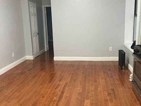 2nd image of 538 E 21st St #7A7