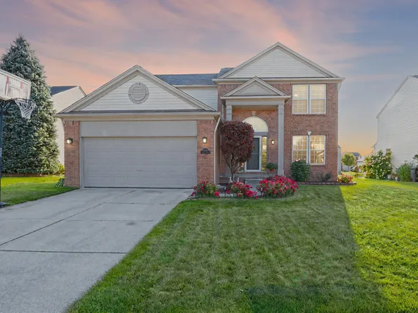 56700 Honey Ct, Macomb, MI 48042