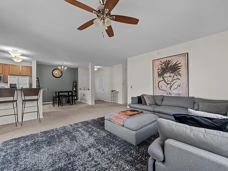 2424 Chancery Ln #207-1 — Photo 4