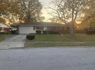 709 Mackenzie Dr, Lima, OH