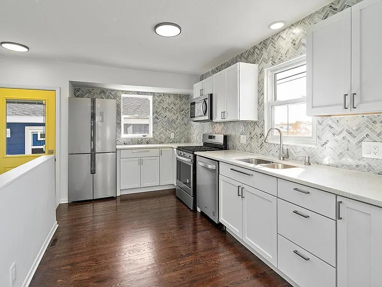 3545 Yukon Ave S — Photo 4