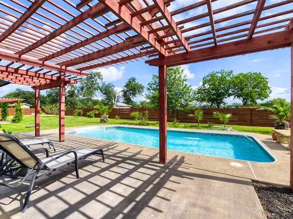 718 Morning Dove Cv, Manchaca, TX 78652