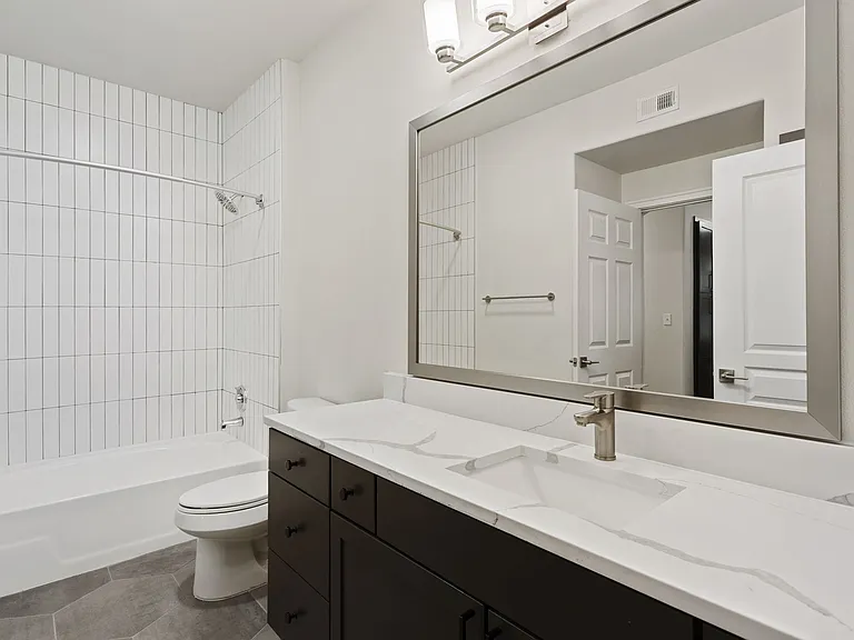 The Berkeley — Photo 10