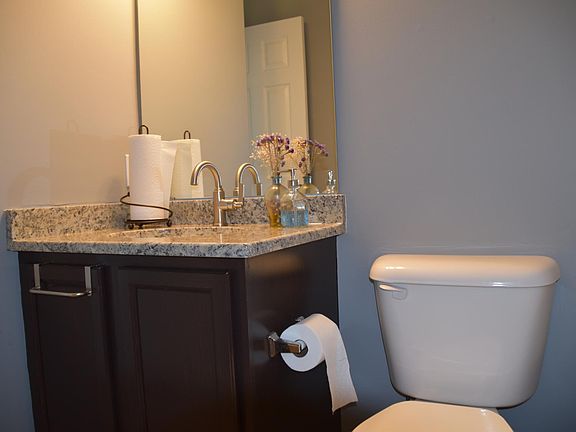 Powder room