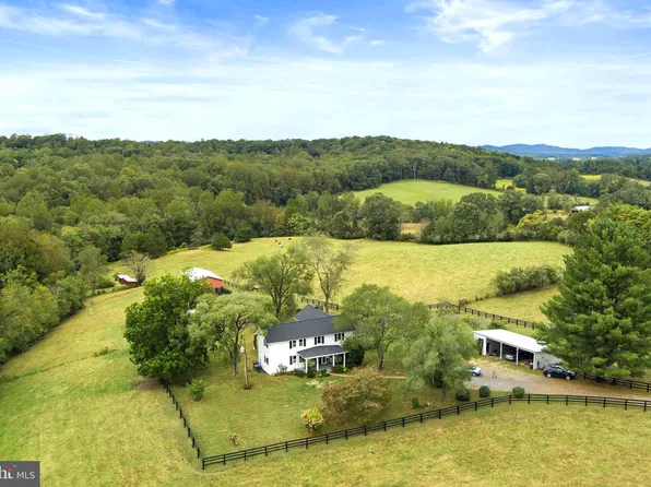 509 Castleton Ford Rd, Castleton, VA 22716