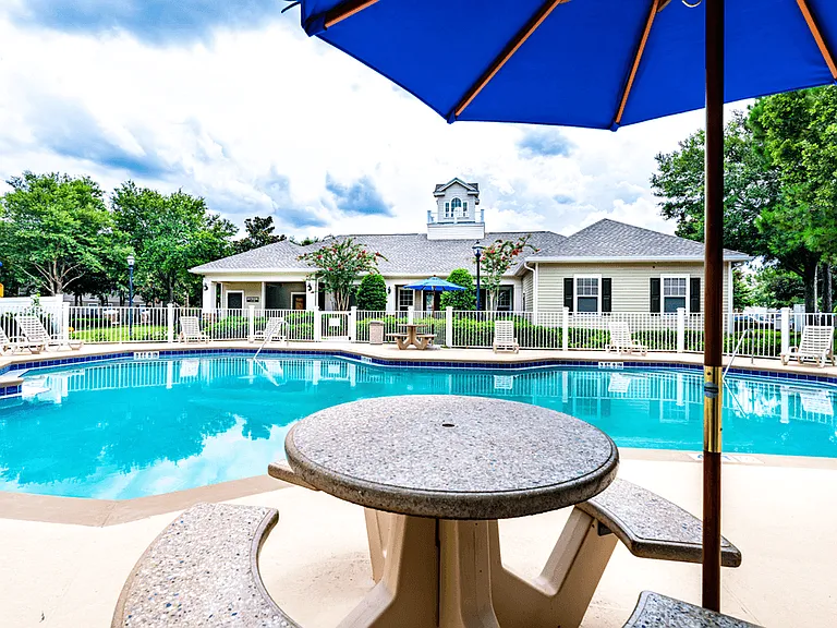 Brookwood Forest Apartments — Photo 4