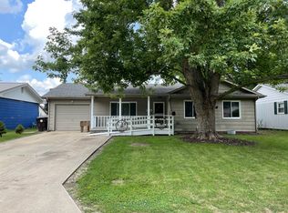 1029 Briarcliff Dr, Rantoul, IL 61866