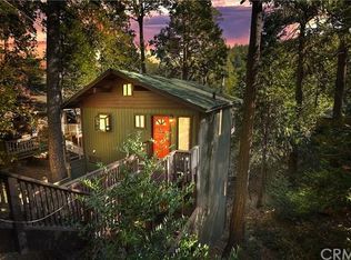 849 Deer Trl, Crestline, CA 92325