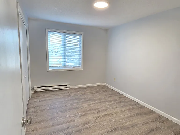 421 1st Ave E #225 — Photo 10