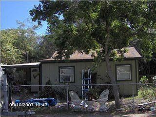 2nd image of 1106 Calhoun Ave