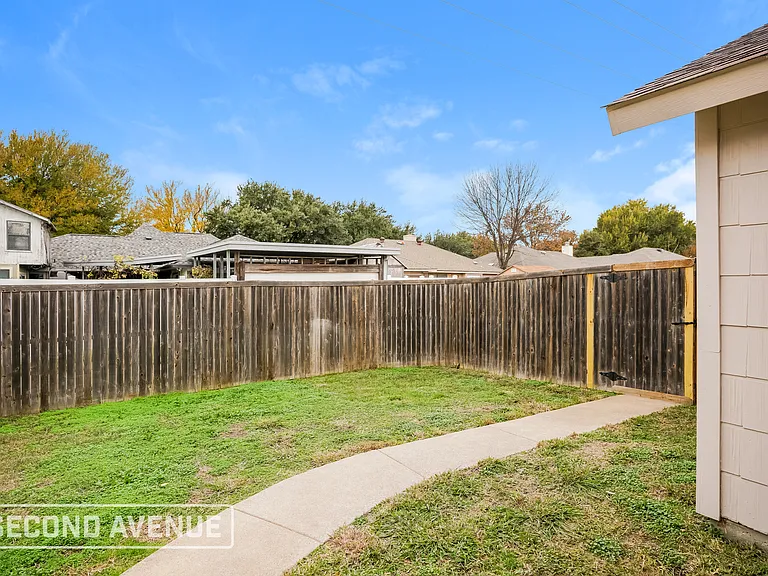 4005 Bond St — Photo 19