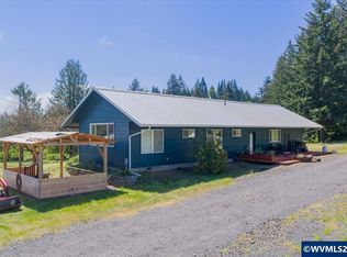 28600 Jones Dr, Foster, OR 97345