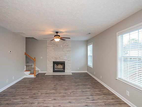3rd image of 1254 Lasalle Dr