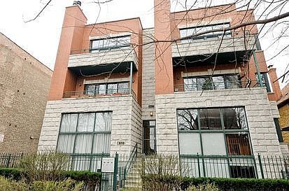 1st image of 1617 W Estes Ave APT 2A