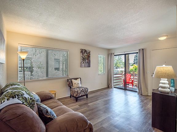 3rd image of 250 River St Unit 323