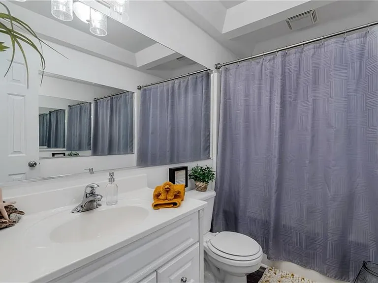 1319 Towne Harbor Trl — Photo 14