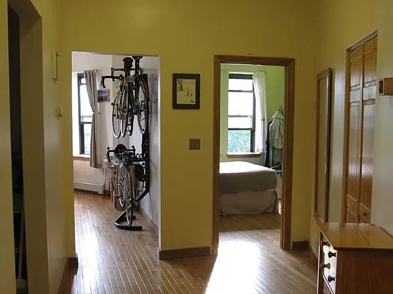 96 Linden St #12 — Photo 3