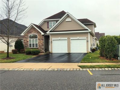 42 Cobblestone Blvd, Monroe Township, NJ, 08831
