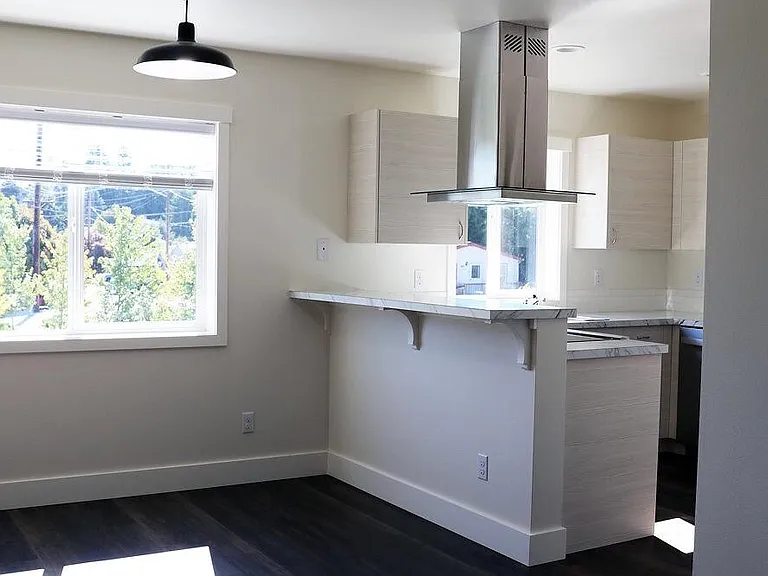 910 Adele Ave #A — Photo 5