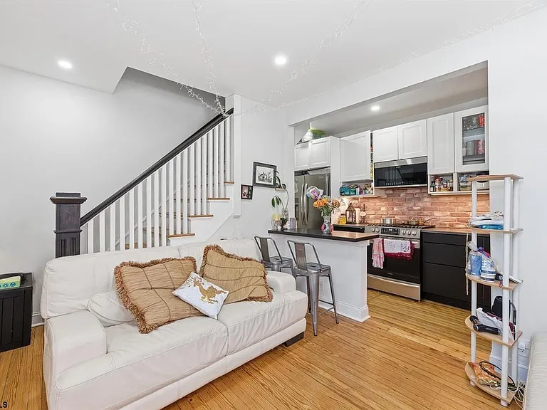 3 S Montpelier Ave #1 — Photo 18
