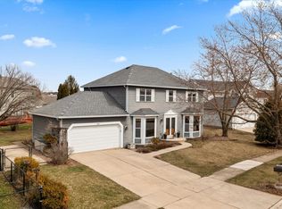 232 Green Mountain Dr, Bolingbrook, IL