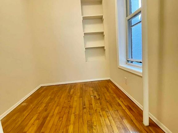 3rd image of 440 E 75th St APT 19
