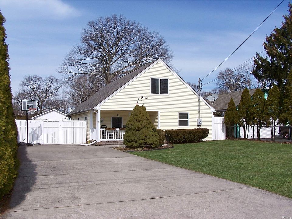 1st image of 29 Oakdale Ave