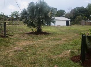 207 Brooks Rd, Frostproof, FL 33843