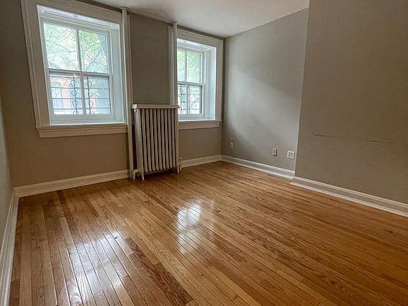 2nd image of 804 N Calvert St