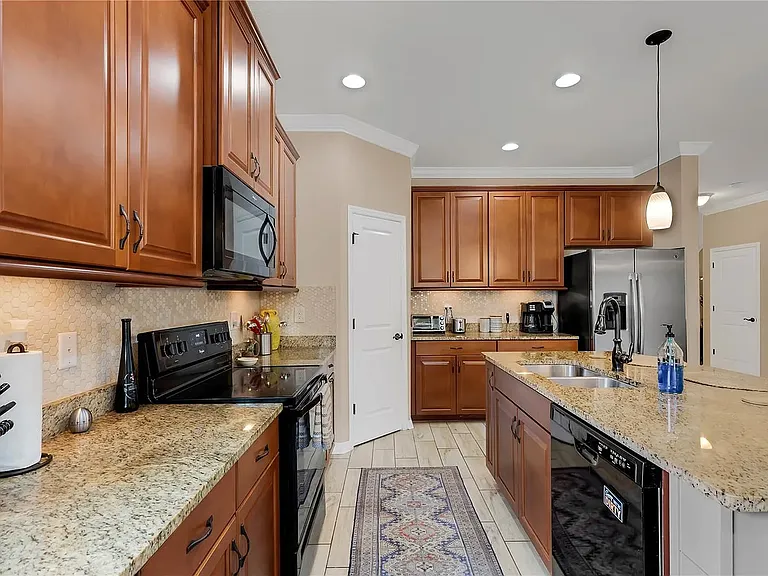 6015 Oak Mill Ter #1 — Photo 7