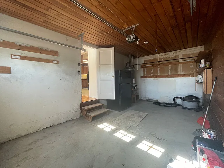 357 Garfield Ave — Photo 17