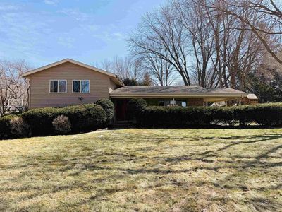 3458 Field Crest Court, Beloit, WI, 53511