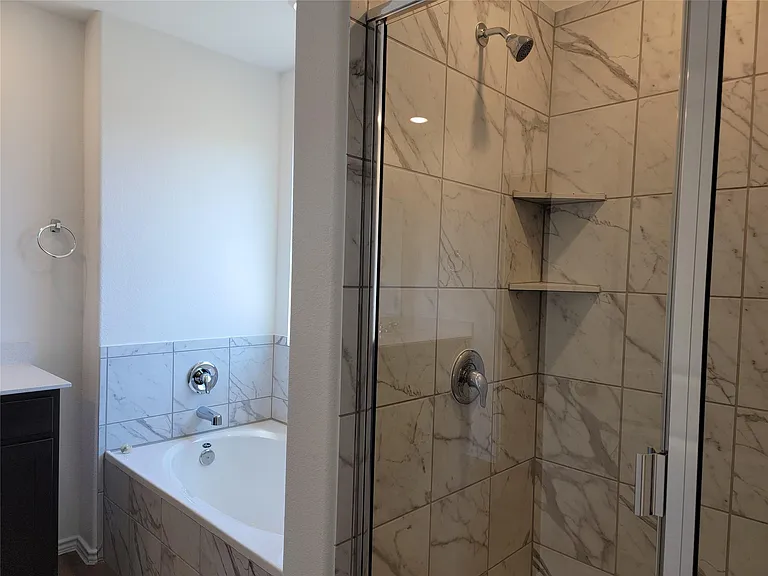 100 Montego St — Photo 15