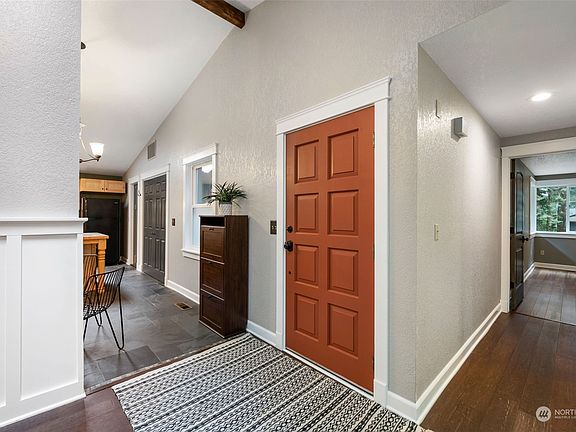 4th image of 3321 NW 73rd Avenue Ct