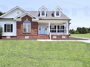 126 Linda St #A, Princeton, NC 27569