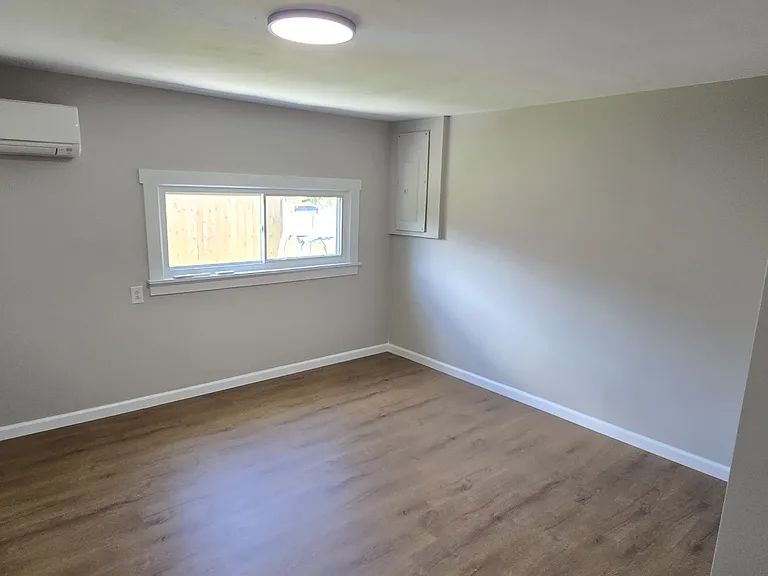 7114 South Dr — Photo 10
