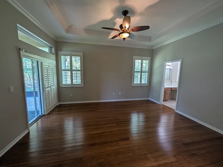 7730 Crescent Palm Dr — Photo 20