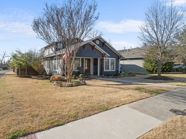 704 Barnes St, McKinney, TX 75069