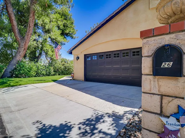 2323 E Easthills Dr #26, Bakersfield, CA 93306